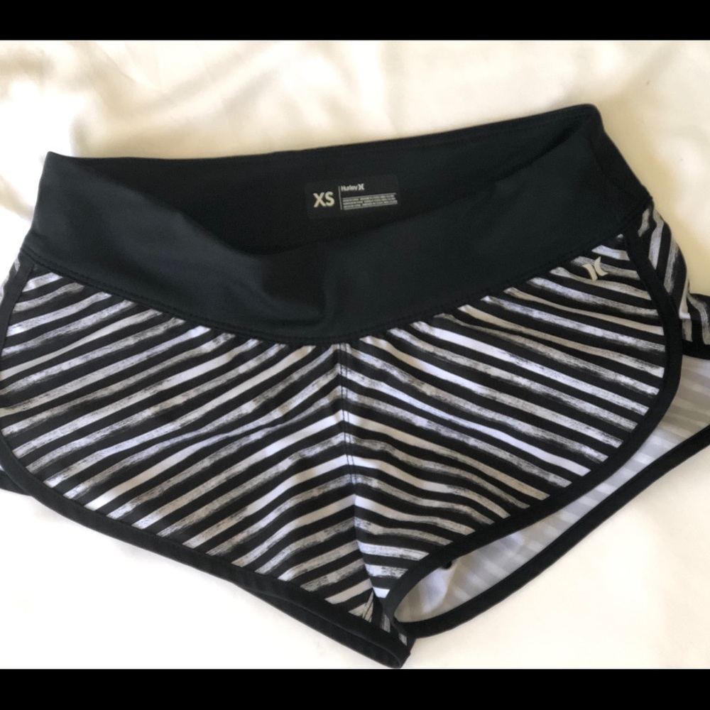 Hurley boardshorts